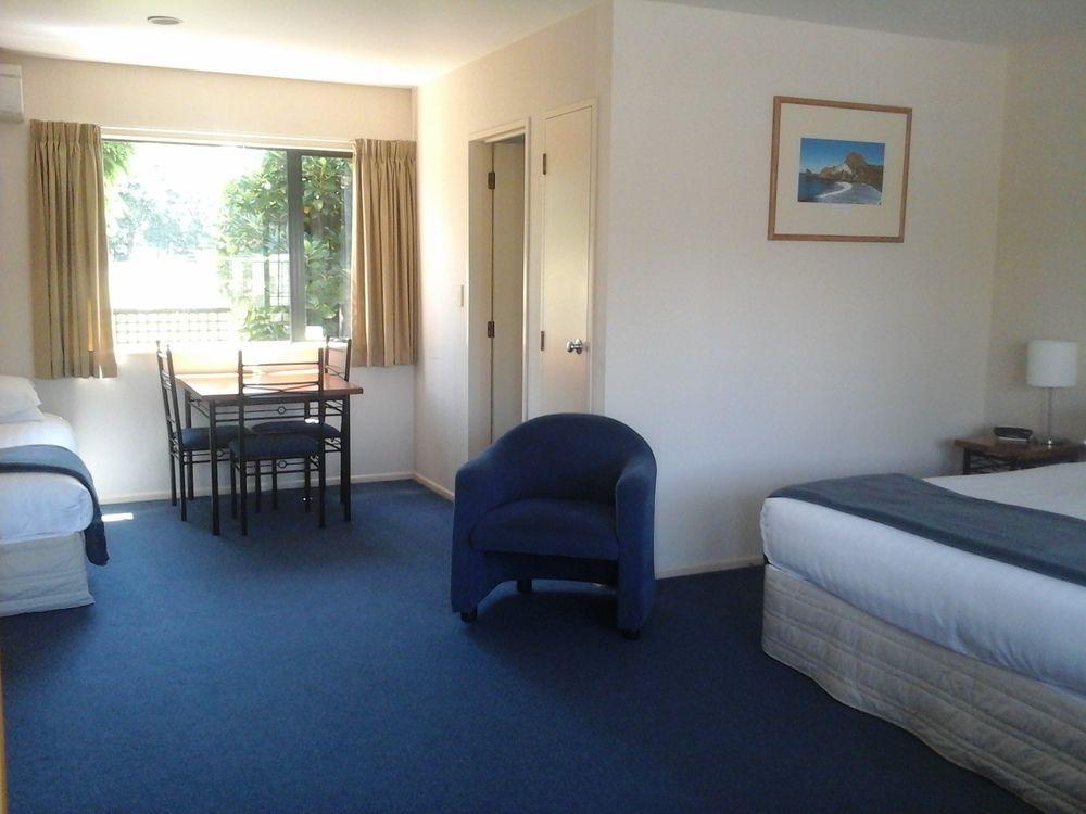 South Park Motel Masterton Exterior photo